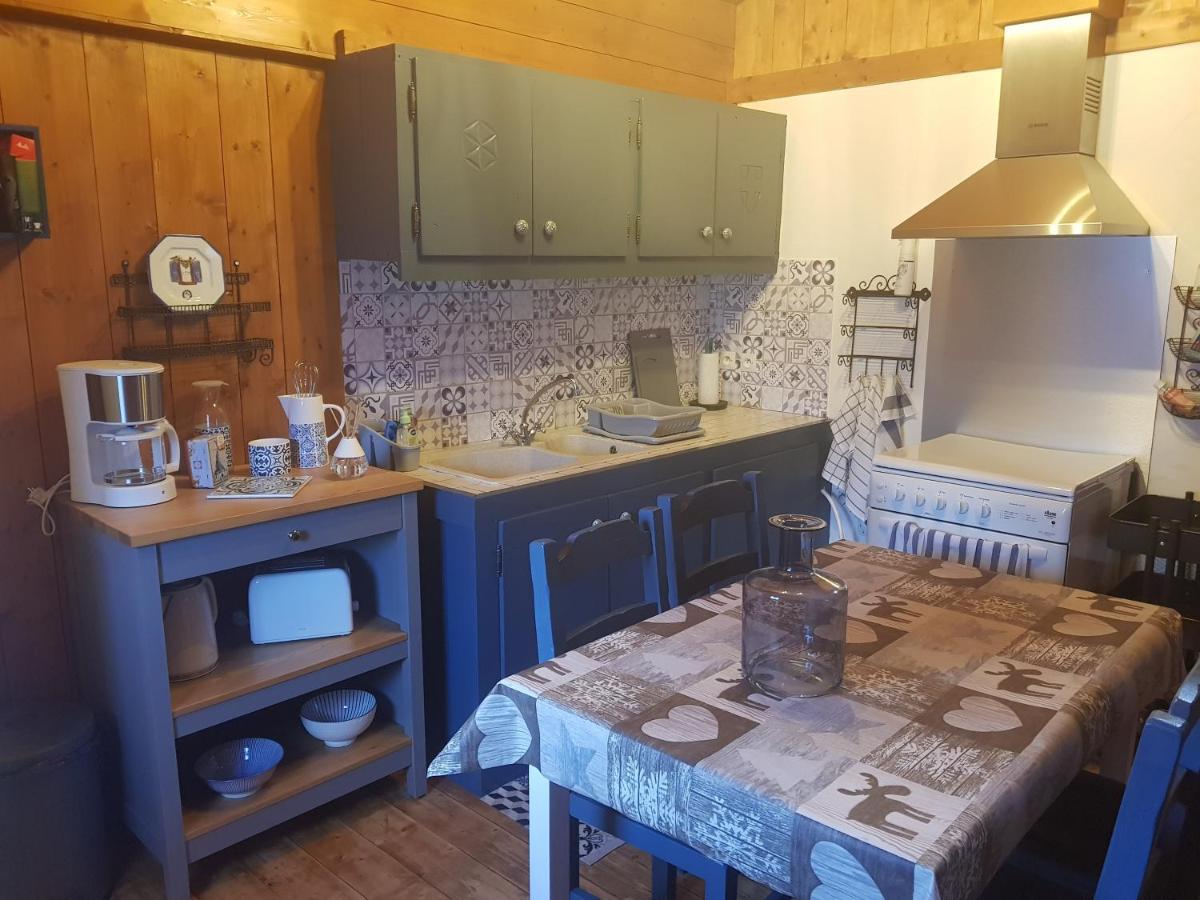 Domancy Petit Chalet Savoyard מראה חיצוני תמונה